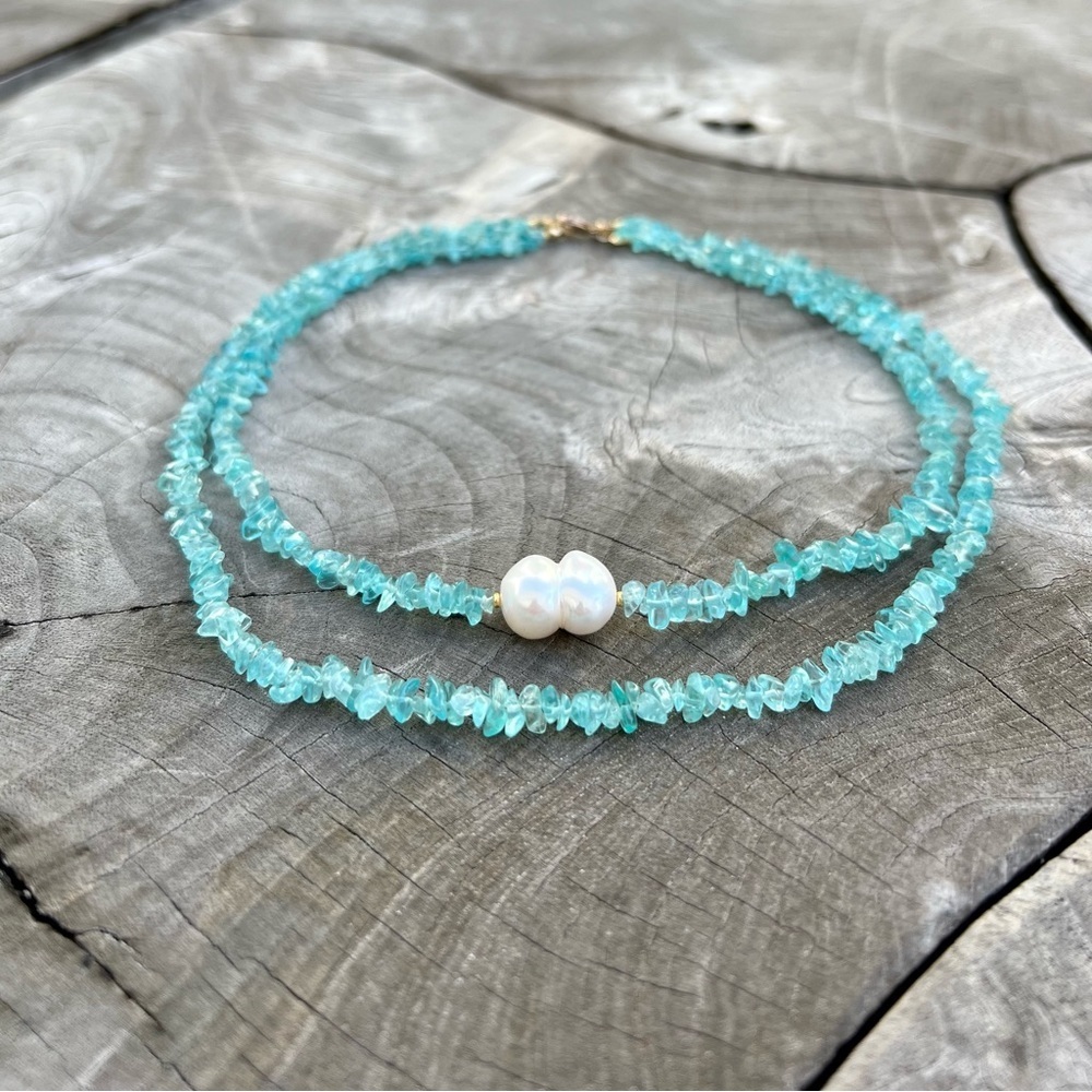 Natural Pearl and apatite necklace choker gold
